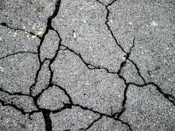 Driveway Crack Filling in Durham